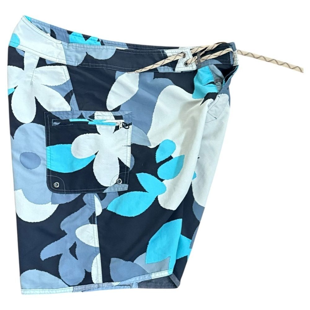 Patagonia Men’s Blue Paddler Drawstring Quick Dry Hip Pocket Board Shorts. 34. - Picture 3 of 9